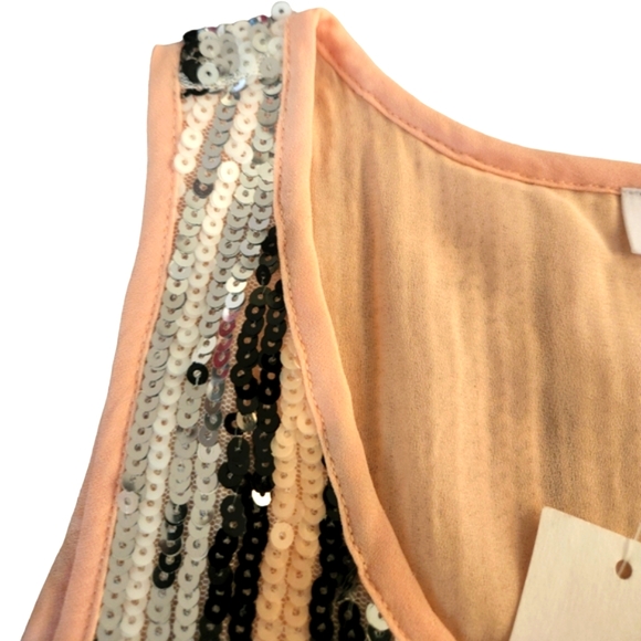 Isla Maude sequins women's top - Picture 7 of 15